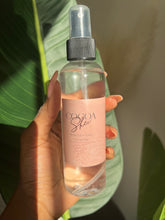Load image into Gallery viewer, Rose Set & Tone Facial Mist
